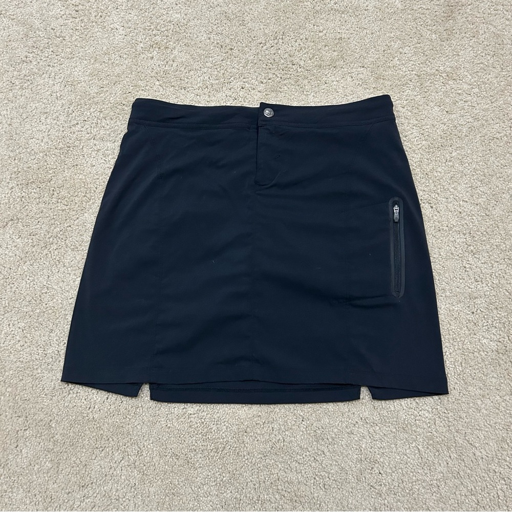 The North Face Omni-Shield Skirt Womens 10 Black Hiking Skort Attached Shorts